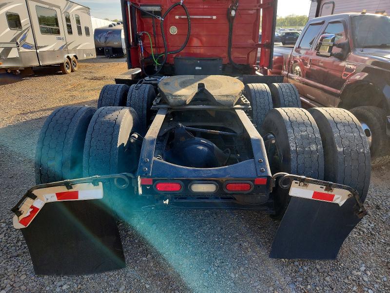 2016 Volvo Vnl VIN 4V4NC9EG6GN190959 COPART salvage auction — REAR END, Sc - Certificate Of Title, sold $4,800 on 2026-07-09 (photo 9)