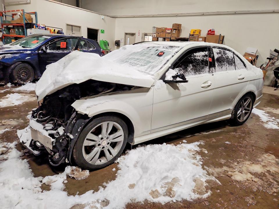 2012 Mercedes-benz C-klasse VIN WDDGF8BBXCA676552 COPART salvage auction — FRONT END, Salvage Title, sold $975 on 2026-08-04 (photo 1)