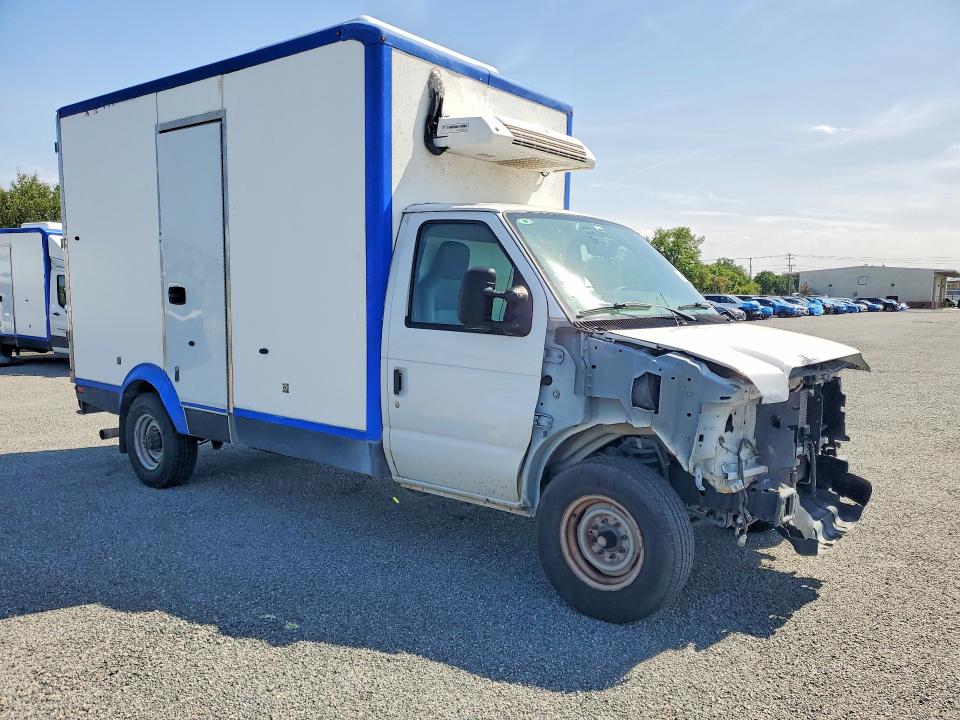 2023 Ford E-350 VIN 1FDWE3FKXPDD18826 COPART salvage auction — FRONT END, Fl - Certificate Of Title, sold $14,000 on 2026-07-30 (photo 4)