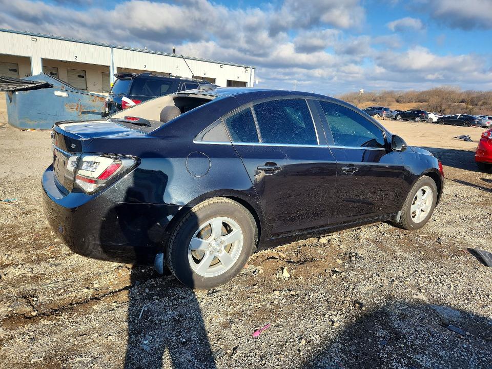 2016 Chevrolet Cruze VIN 1G1PE5SB3G7227169 COPART salvage auction — HAIL, Il - Salvage Certificate, sold $975 on 2026-07-03 (photo 3)