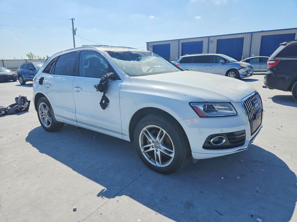 2016 Audi Q5 VIN WA1L2AFP7GA096404 COPART salvage auction — ROLLOVER, TX, sold $925 on 2026-08-07 (photo 4)