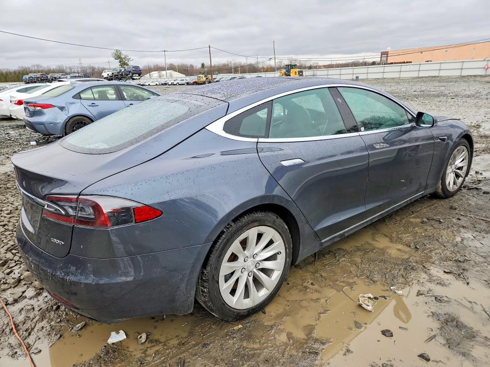 2018 Tesla Model s VIN 5YJSA1E2XJF258115 COPART salvage auction — SIDE, Nj - Cert Of Title-Salvage, sold $10,900 on 2026-07-27 (photo 3)