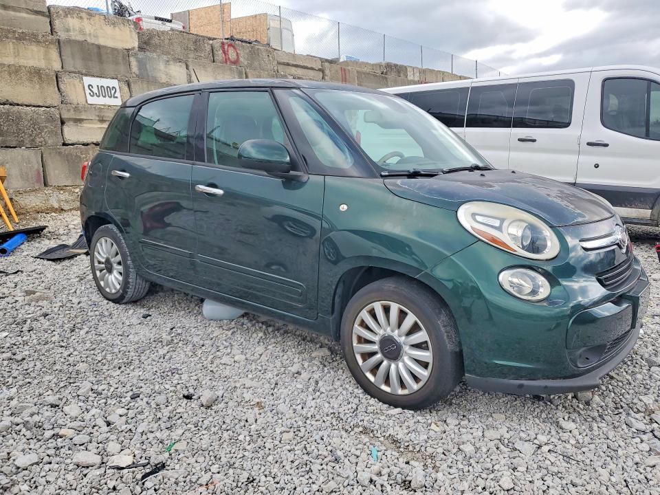 2014 Fiat 500l VIN ZFBCFABH4EZ000528 COPART salvage auction — MECHANICAL, Ky - Certificate Of Title, sold $275 on 2026-07-02 (photo 4)
