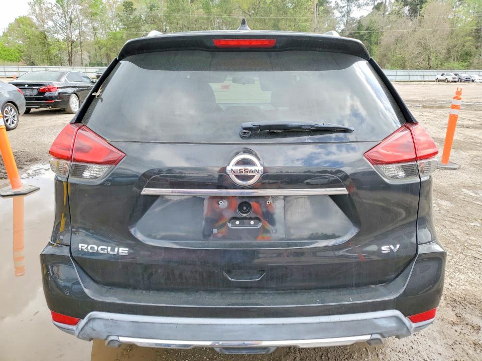 2017 Nissan Rogue VIN KNMAT2MT2HP586974 COPART salvage auction — FRONT END, TX - SALVAGE VEHICLE TITLE, sold $2,450 on 2026-07-28 (photo 6)