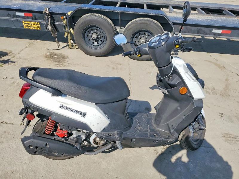 2022 VIN RFVBFBF98N1002577 COPART salvage auction — MINOR DENT/SCRATCHES, CA - SALVAGE CERTIFICATE, sold $175 on 2026-07-16 (photo 1)