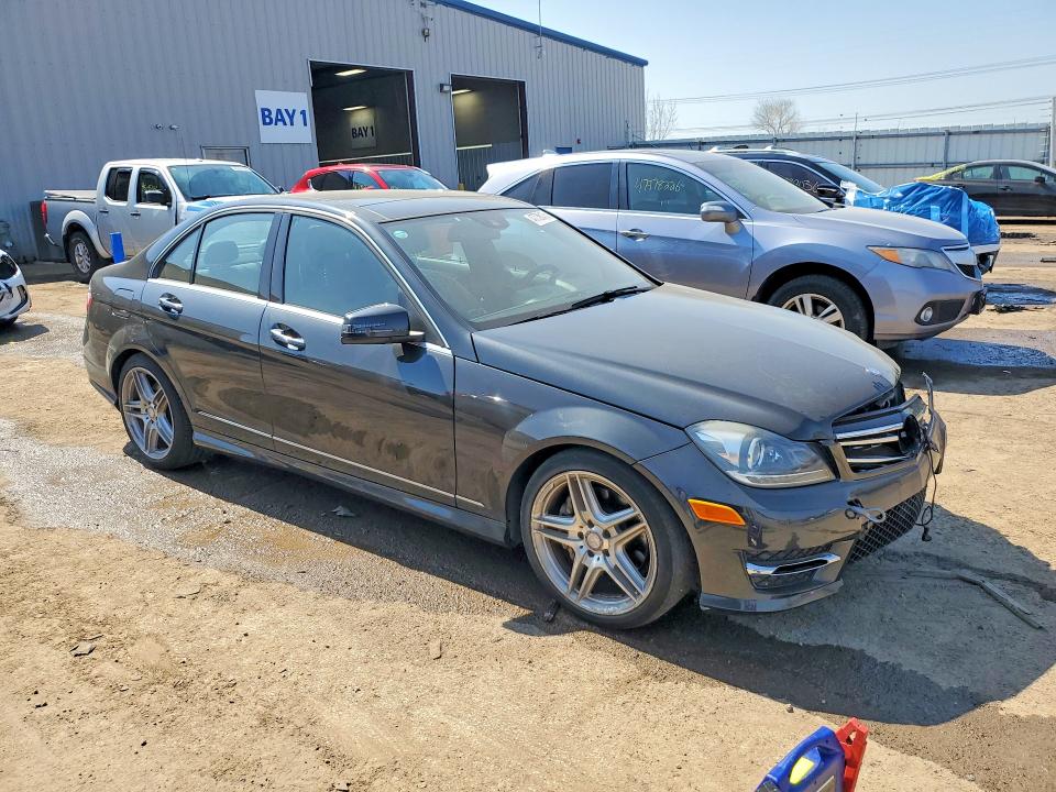 2014 Mercedes-benz C-klasse VIN WDDGF8AB4EA930907 COPART salvage auction — FRONT END, Il - Salvage Certificate, sold $3,350 on 2026-07-21 (photo 4)