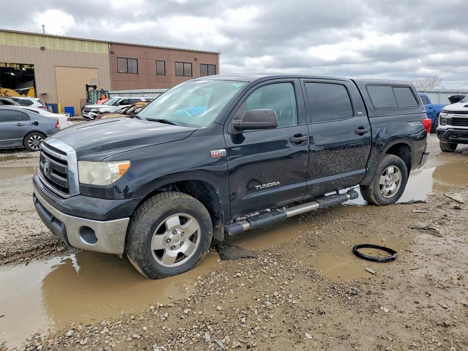 2011 Toyota Tundra VIN 5TFDW5F19BX198312 COPART salvage auction — UNDERCARRIAGE, Ks - Cert Of Title-Salvage, sold $4,850 on 2026-07-09 (photo 1)