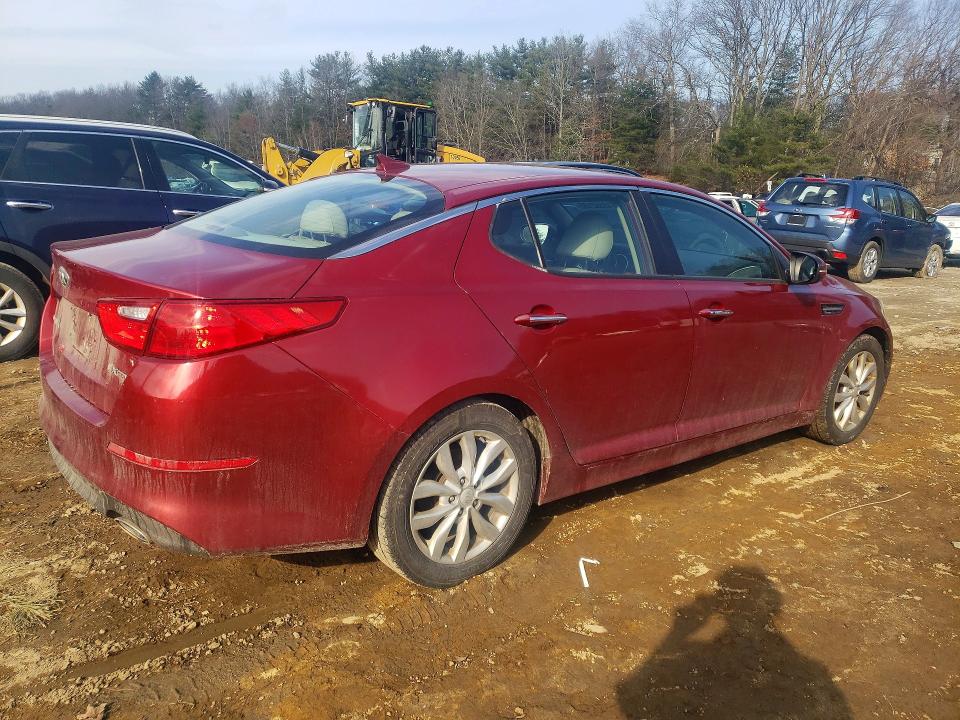 2014 Kia Optima VIN 5XXGN4A70EG347806 COPART salvage auction — MINOR DENT/SCRATCHES, Ma - Certificate Of Title, sold $850 on 2026-07-06 (photo 3)