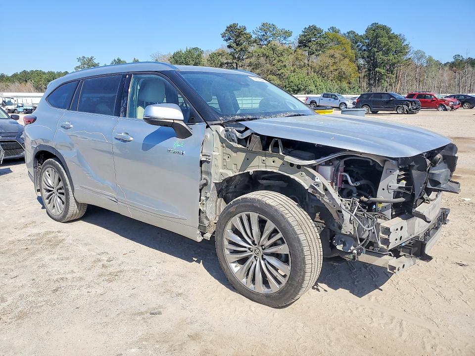 2021 Toyota Highlander VIN 5TDFARAH9MS005331 COPART salvage auction — FRONT END, Sc - Cert Of Title-Salvage, sold $14,800 on 2026-07-06 (photo 4)