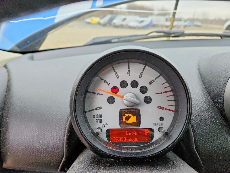 2012 Mini Cooper VIN WMWZB3C5XCWM03007 COPART salvage auction — MINOR DENT/SCRATCHES, Md - Parts Only-No Title Letter, sold $375 on 2026-08-11 (photo 9)