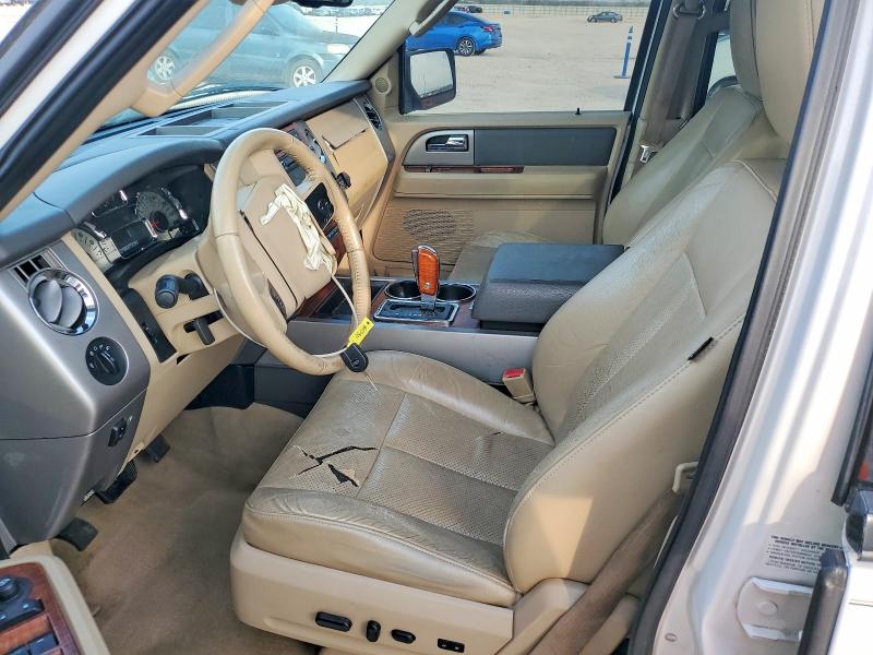 2010 Ford Expedition VIN 1FMJU1H59AEB64040 COPART salvage auction — FRONT END, Tx - Bonded Title - Salvage, sold $700 on 2026-07-02 (photo 7)
