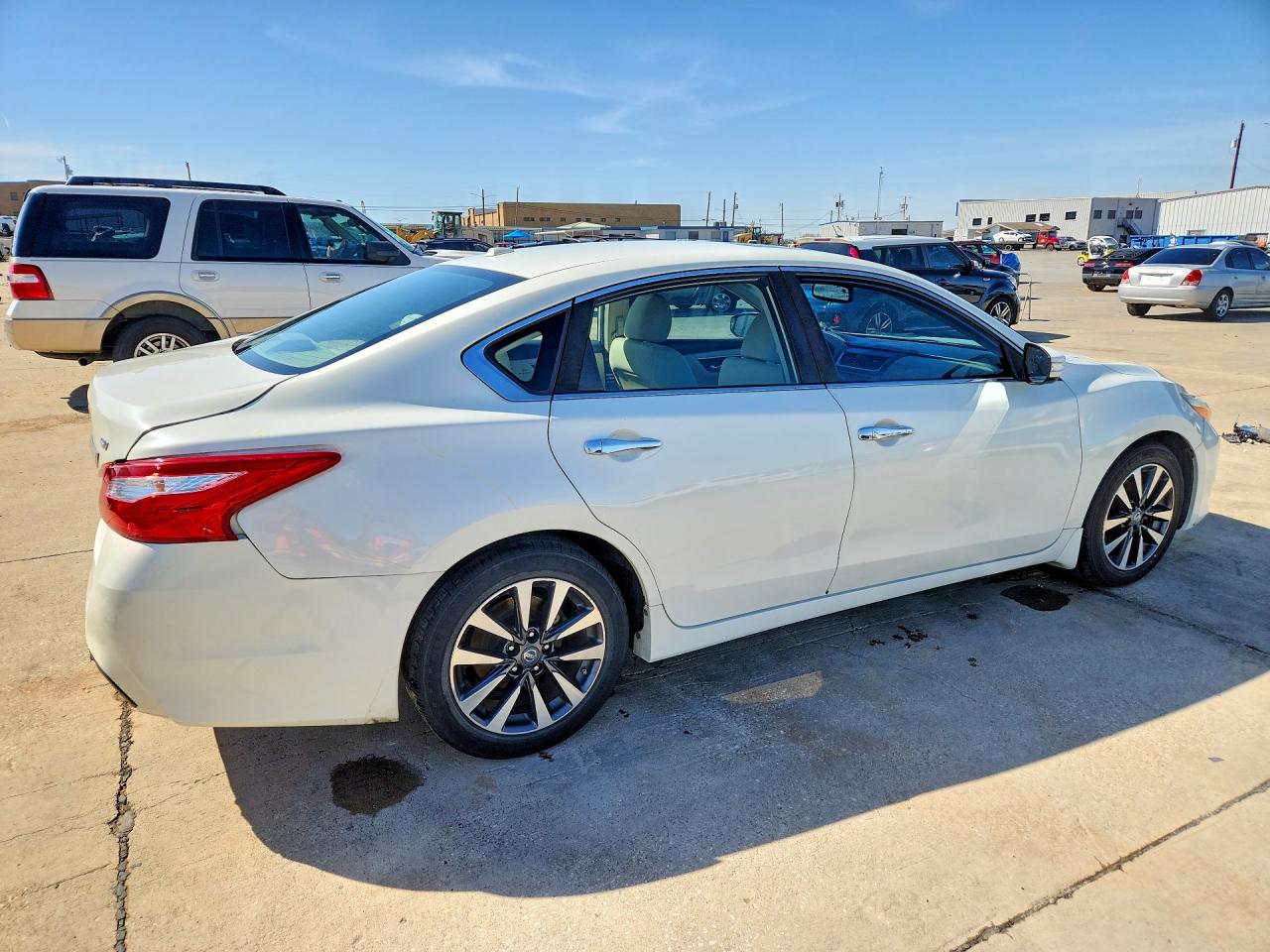 2016 Nissan Altima VIN 1N4AL3AP3GC295456 COPART salvage auction — Rear End, TX - CERTIFICATE OF TITLE, sold $3,200 on 2026-07-09 (photo 3)