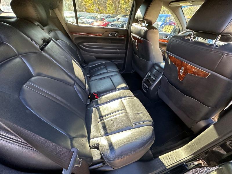 2018 Lincoln Mkt VIN 2LMHJ5NK6JBL02688 COPART salvage auction — NORMAL WEAR, Va - Certificate Of Title (P), sold $1,500 on 2026-07-29 (photo 6)