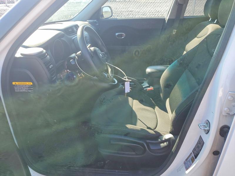 2016 Kia Soul VIN KNDJN2A2XG7370858 COPART salvage auction — VANDALISM, In - Cert Of Title-Salvage Title, sold $225 on 2026-07-21 (photo 7)