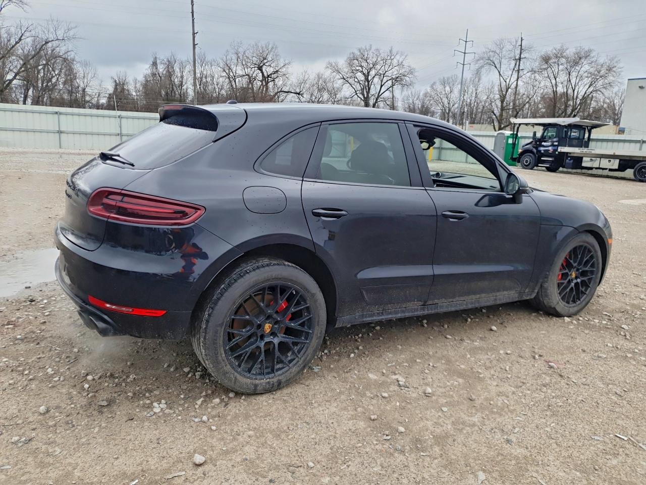 2017 Porsche Macan VIN WP1AG2A56HLB55313 COPART salvage auction — Minor Dent/Scratches, MI - CERTIFICATE OF TITLE, sold $8,300 on 2026-07-03 (photo 3)