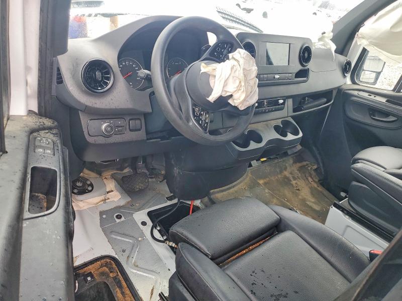 2024 Mercedes-benz Sprinter VIN W1Y4NCHY7RT173178 COPART salvage auction — FRONT END, Mi - Cert Of Title-Salvage Vehicle, sold $2,600 on 2026-07-15 (photo 8)