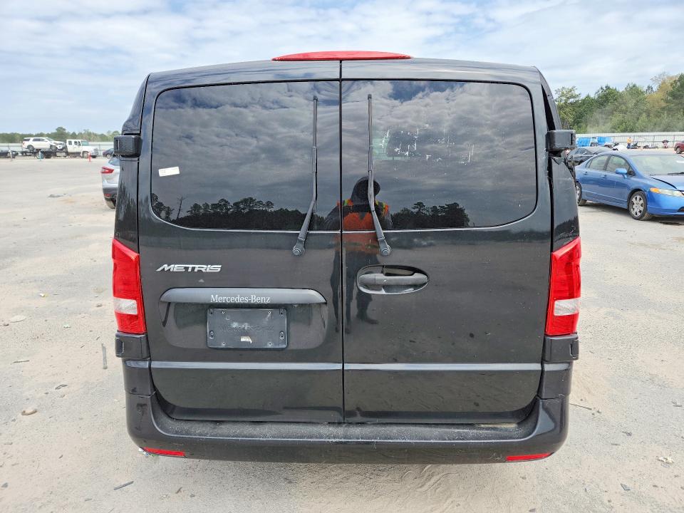 2018 Mercedes-benz Metris VIN WD4PG2EE6J3348949 COPART salvage auction — MINOR DENT/SCRATCHES, Sc - Certificate Of Title (P), sold $7,600 on 2026-07-28 (photo 6)