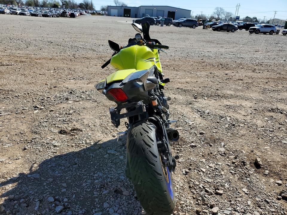 2025 Yamaha Yzf VIN JYARM38E3SA016778 COPART salvage auction — FRONT END, Ok - Cert Of Title-Salvage, sold $100 on 2026-07-30 (photo 4)