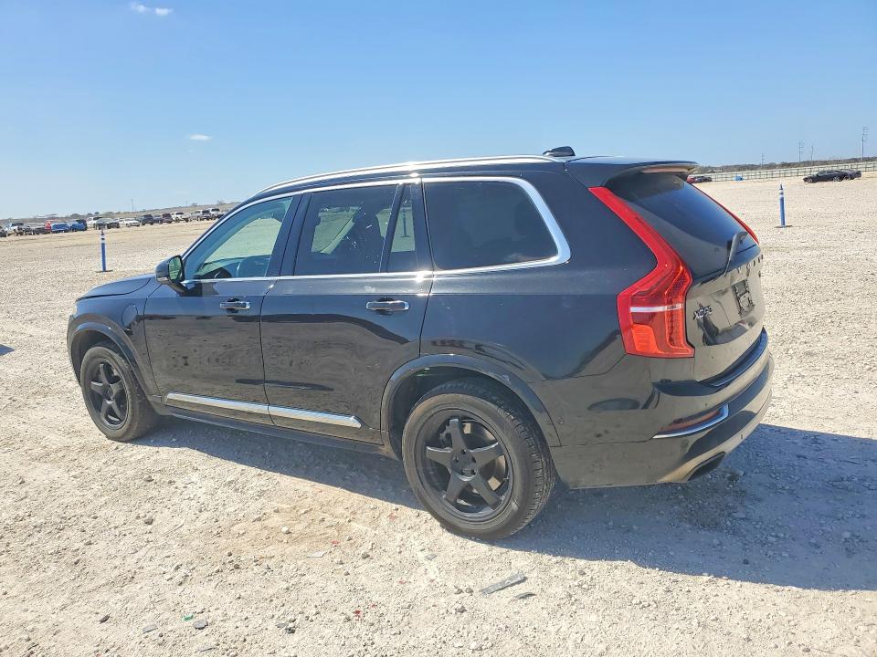 2016 Volvo Xc90 VIN YV4BC0PL6G1034283 COPART salvage auction — MINOR DENT/SCRATCHES, Tx - Certificate Of Title (P), sold $8,400 on 2026-08-27 (photo 2)