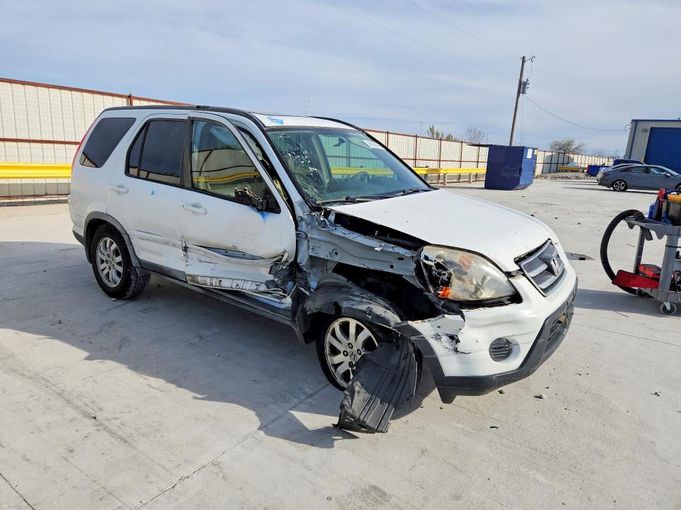 2005 Honda Cr-v VIN JHLRD789X5C059458 COPART salvage auction — FRONT END, TX - SALVAGE VEHICLE TITLE, sold $1,050 on 2026-07-10 (photo 4)