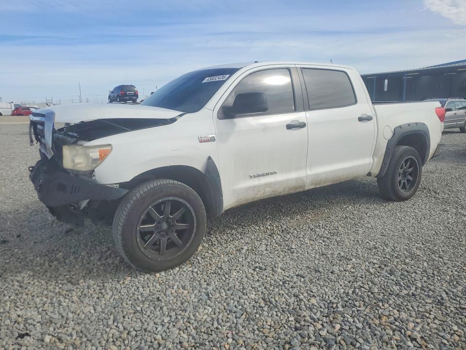 2011 Toyota Tundra VIN 5TFDW5F14BX163984 COPART salvage auction — FRONT END, Co - Public - Salvage Title, sold $3,800 on 2026-07-07 (photo 1)