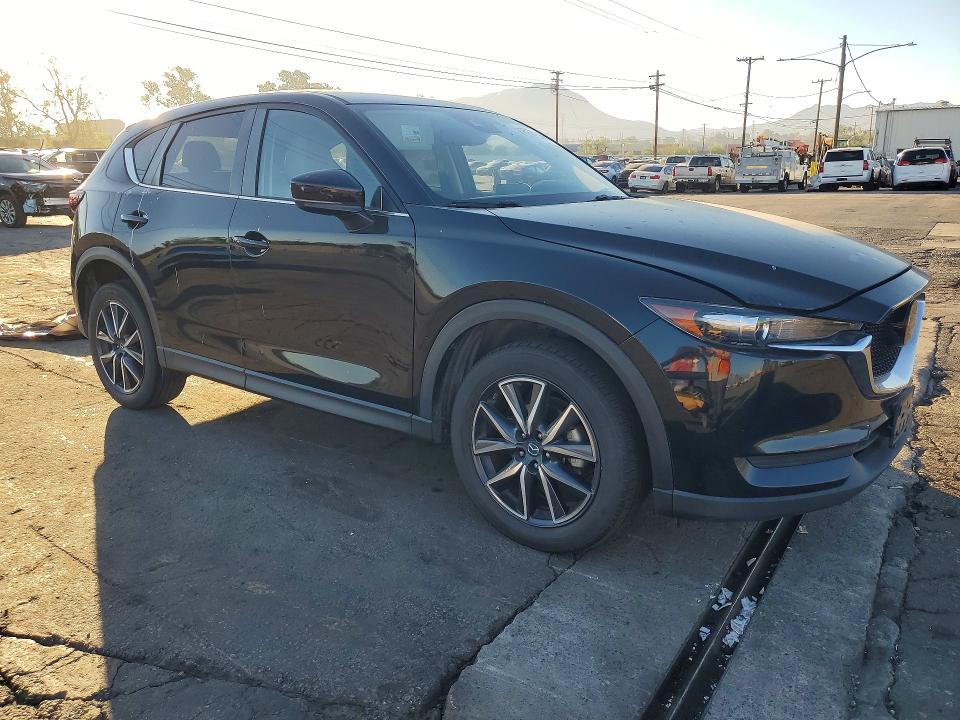 2018 Mazda Cx-5 VIN JM3KFACM2J0416524 COPART salvage auction — MINOR DENT/SCRATCHES, Salvage Title, sold $5,300 on 2026-07-16 (photo 4)