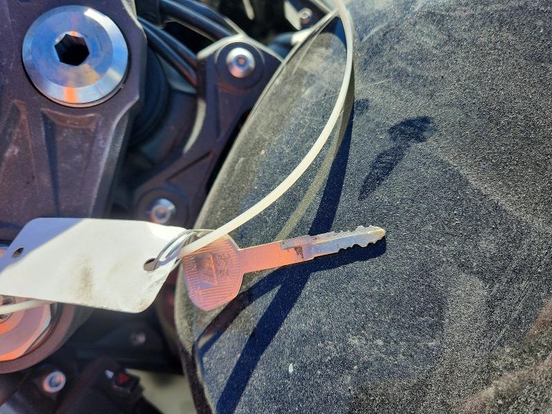 2019 Kawasaki Zx VIN JKBZXJH13KA001362 COPART salvage auction — SIDE, Salvage Title, sold $2,750 on 2026-07-23 (photo 8)