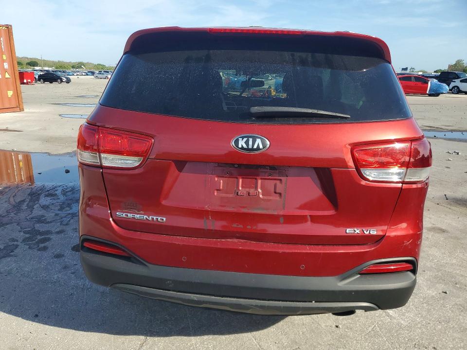 2018 Kia Sorento VIN 5XYPH4A59JG340204 COPART salvage auction — ROLLOVER, Fl - Certificate Of Destruction, sold $450 on 2026-07-30 (photo 6)