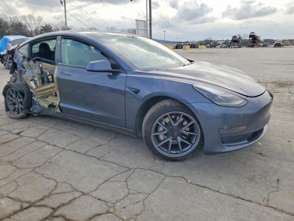 2021 Tesla Model 3 VIN 5YJ3E1EA9MF915376 COPART salvage auction — SIDE, Tn - Salvage Certificate, sold $3,100 on 2026-07-13 (photo 4)