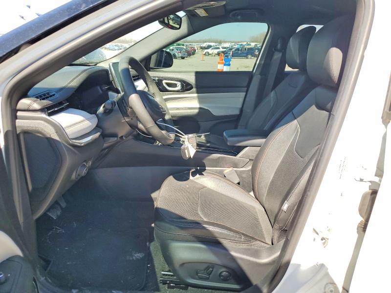 2023 Jeep Compass VIN 3C4NJDCN8PT571380 COPART salvage auction — MINOR DENT/SCRATCHES, MO - DLR/DIS/EXP-CT OTHERS-CA ACQ, sold $16,800 on 2026-08-27 (photo 7)