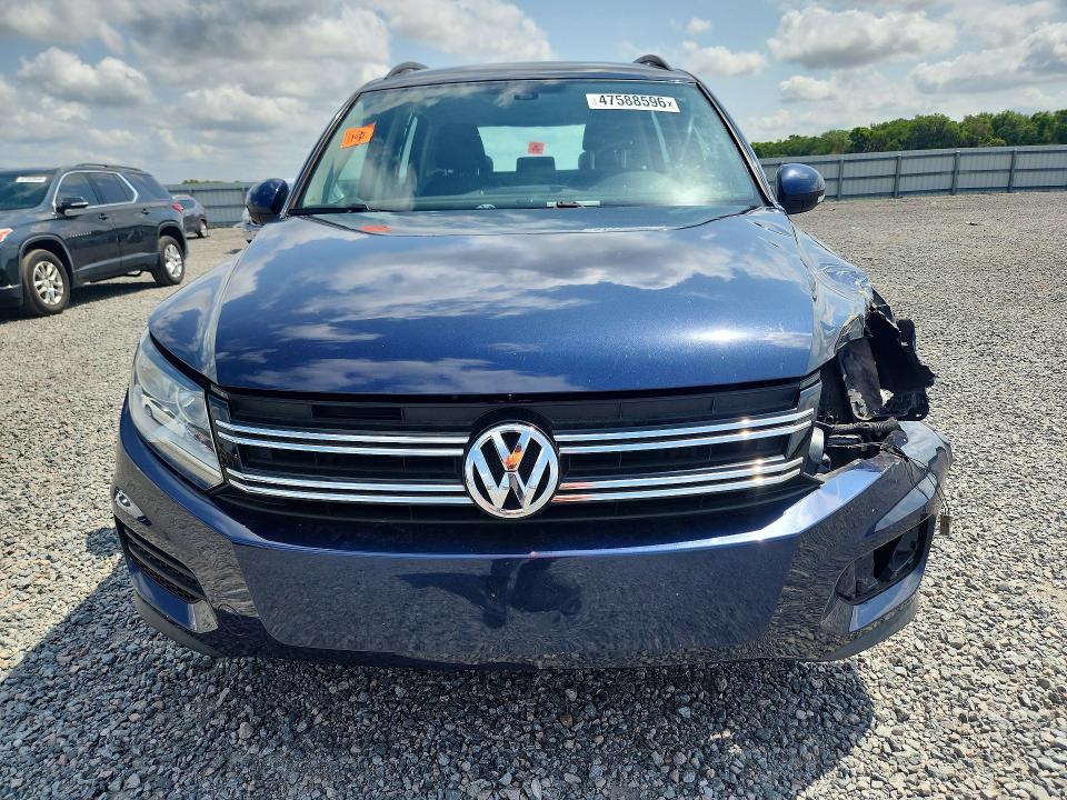 2016 Volkswagen Tiguan VIN WVGAV7AX5GW510891 COPART salvage auction — REAR END, Fl - Cert Of Title Slvg Rebuildable, sold $650 on 2026-07-10 (photo 5)