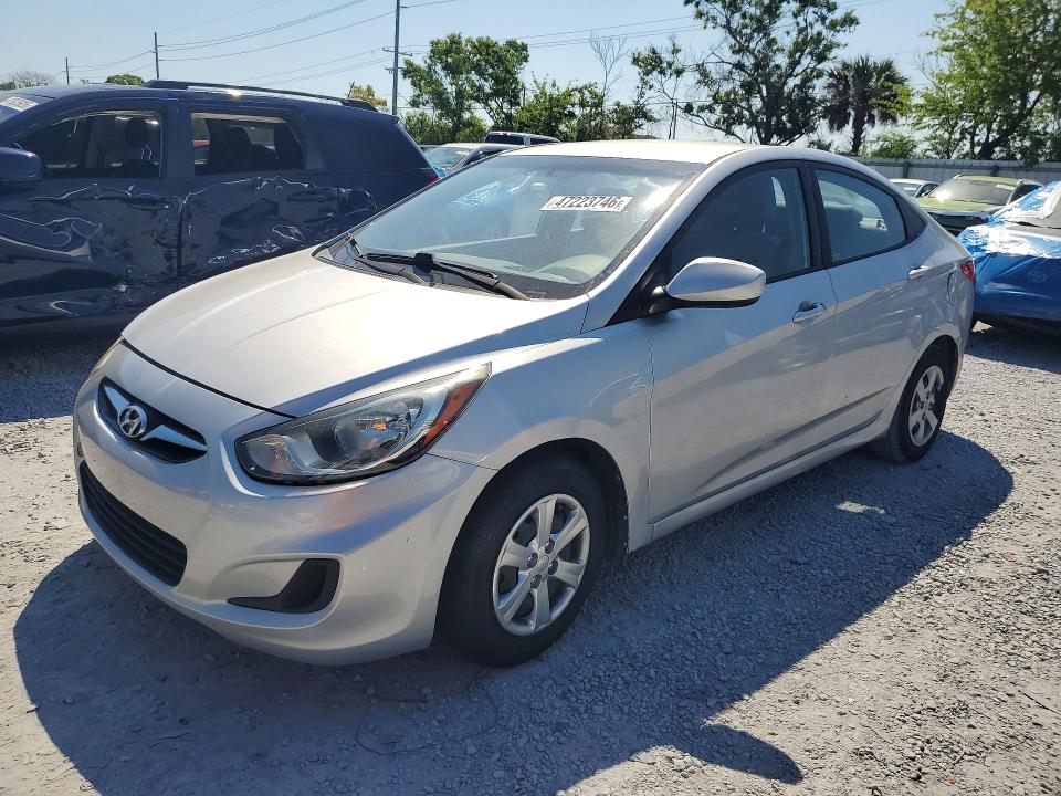 2013 Hyundai Accent VIN KMHCT4AE2DU394617 COPART salvage auction — FRONT END, FL - CERT OF TITLE SLVG REBUILDABLE, sold $600 on 2026-07-31 (photo 1)