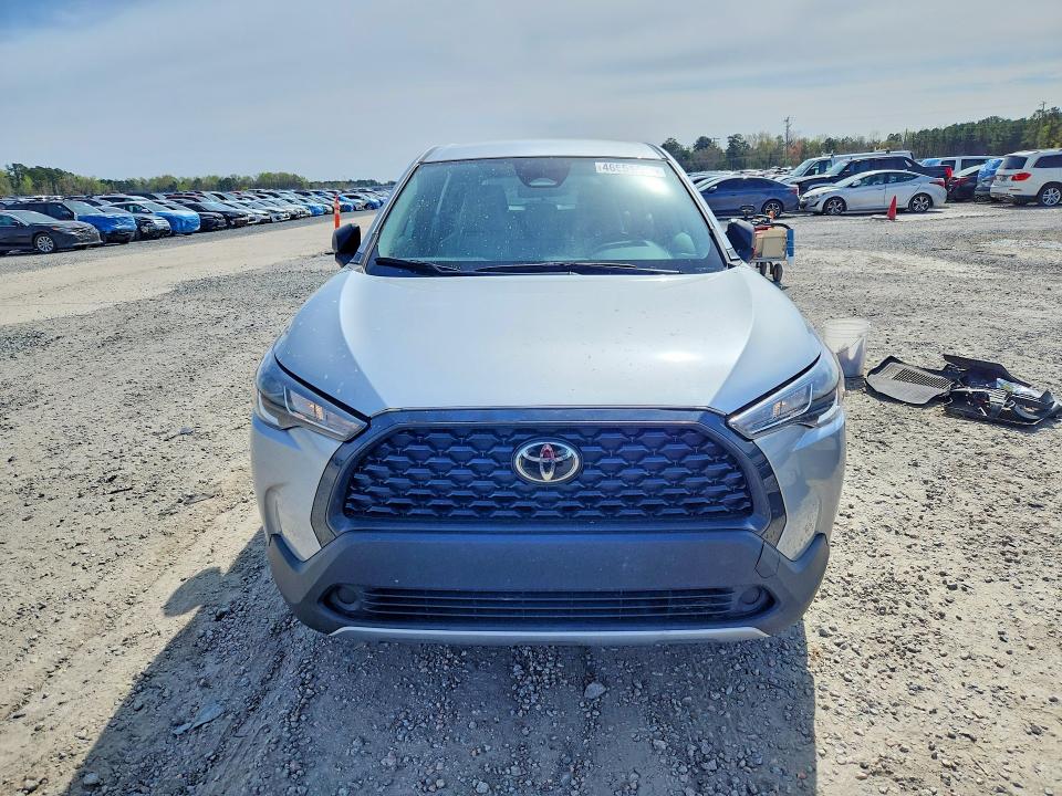 2024 Toyota Corolla cross VIN 7MUAAAAG7RV085731 COPART salvage auction — REAR END, Nc - Salvage Certificate Of Title, sold $9,000 on 2026-07-06 (photo 5)