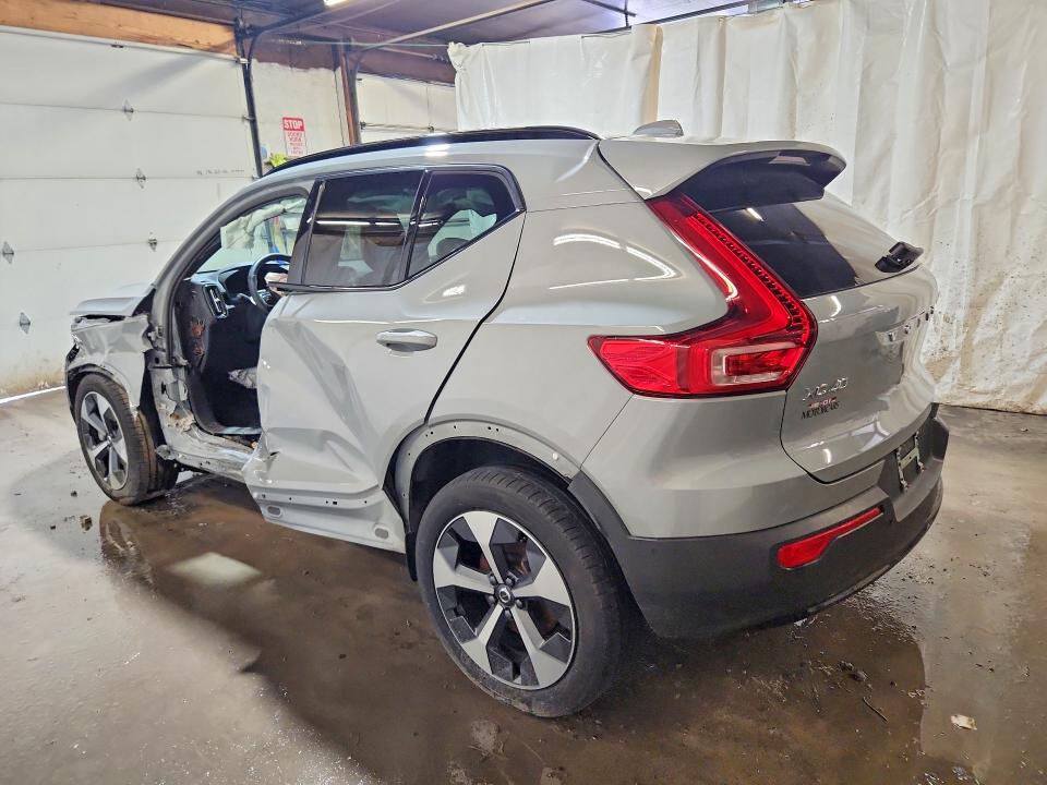 2024 Volvo Xc40 VIN YV4L12UL2R2289486 COPART salvage auction — REAR END, PA - CERTIFICATE OF SALVAGE, sold $1,800 on 2026-07-14 (photo 2)