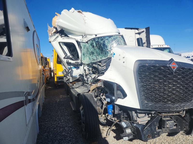 2026 International Lt VIN 3HSDZAPR4TN520528 COPART salvage auction — ALL OVER, Co - Salvage Title, sold $18,400 on 2026-07-23 (photo 9)
