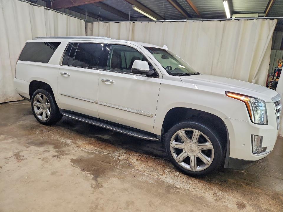 2017 Cadillac Escalade VIN 1GYS3HKJ6HR381245 COPART salvage auction — SIDE, Salvage Title, sold $10,800 on 2026-08-20 (photo 4)