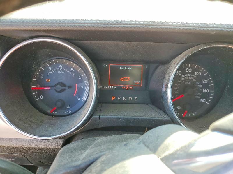 2015 Ford VIN 1FA6P8TH3F5372536 COPART salvage auction — SIDE, Tx - Salvage Vehicle Title, sold $4,400 on 2026-07-02 (photo 9)