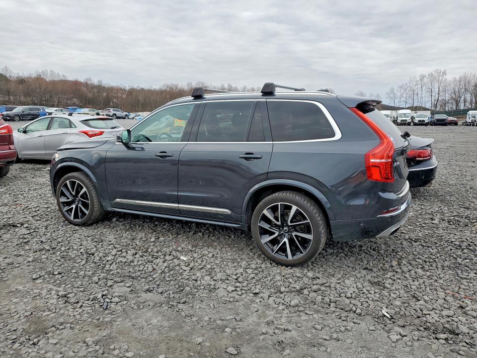 2021 Volvo Xc90 VIN YV4BR0CK5M1754603 COPART salvage auction — MINOR DENT/SCRATCHES, Pa - Dealer Only Clean Title (P), sold $15,900 on 2026-07-29 (photo 2)