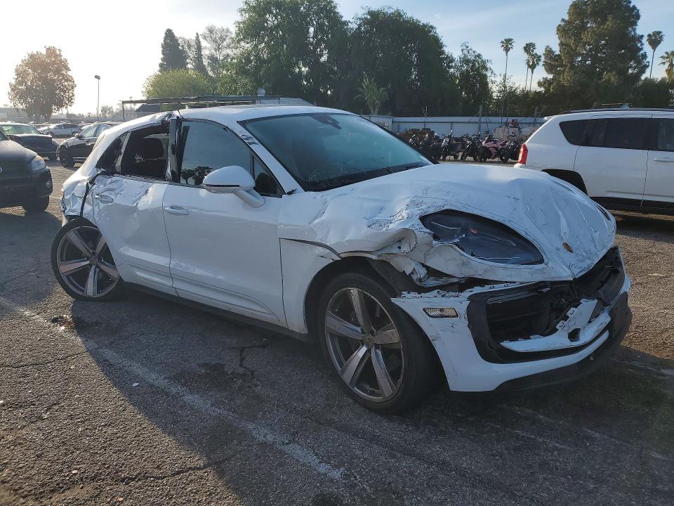 2024 Porsche VIN WP1AA2A56RLB19396 COPART salvage auction — FRONT END, Ca - Salvage Certificate, sold $425 on 2026-08-07 (photo 4)