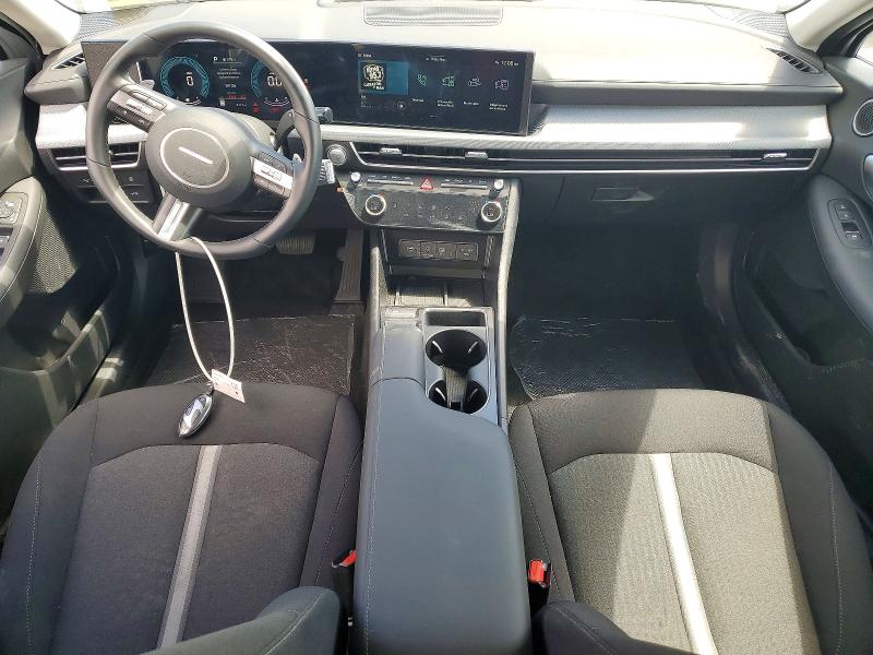 2026 Hyundai Sonata VIN KMHL64JA4TA525616 COPART salvage auction — SIDE, Salvage Title, sold $6,800 on 2026-07-27 (photo 8)