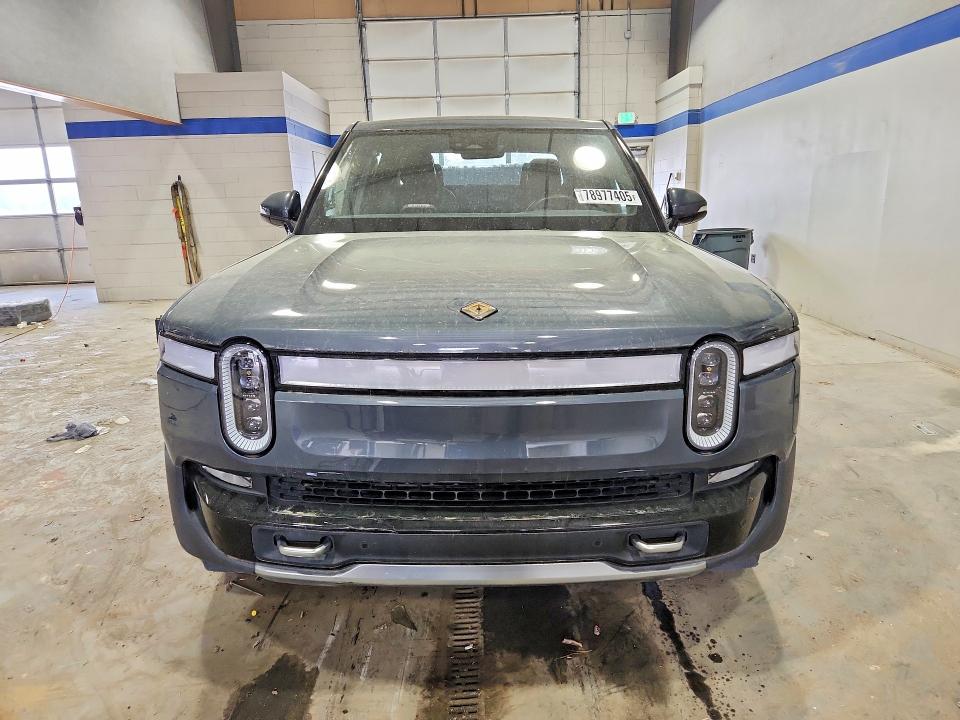 2022 Rivian R1t VIN 7FCTGAAA6NN007772 COPART salvage auction — REAR END, VA, sold $675 on 2026-08-28 (photo 5)