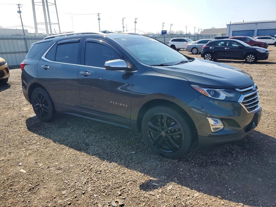 2020 Chevrolet Equinox VIN 3GNAXYEX8LS515644 COPART salvage auction — HAIL, Il - Salvage Certificate, sold $4,300 on 2026-07-06 (photo 4)