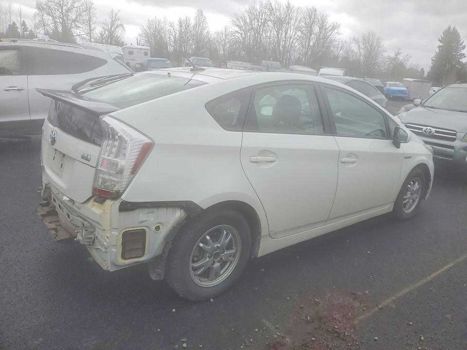 2010 Toyota Prius VIN JTDKN3DU4A1073635 COPART salvage auction — REAR END, Or - Lien Papers Salvage, sold $3,500 on 2026-07-13 (photo 3)