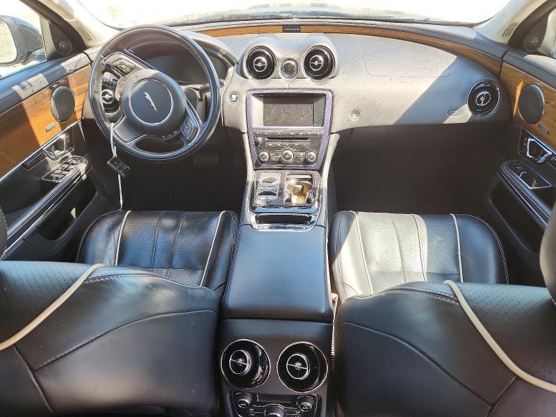 2014 Jaguar Xj VIN SAJWA2GT9EMV62161 COPART salvage auction — WATER/FLOOD, Ga - Cert Of Title-Flood Salvage, sold $2,250 on 2026-07-07 (photo 8)