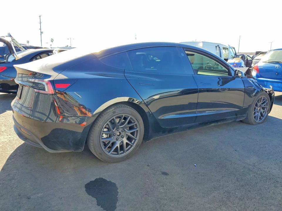 2025 Tesla Model 3 VIN 5YJ3E1EA9SF981987 COPART salvage auction — FRONT END, Salvage Title, sold $12,200 on 2026-07-13 (photo 3)