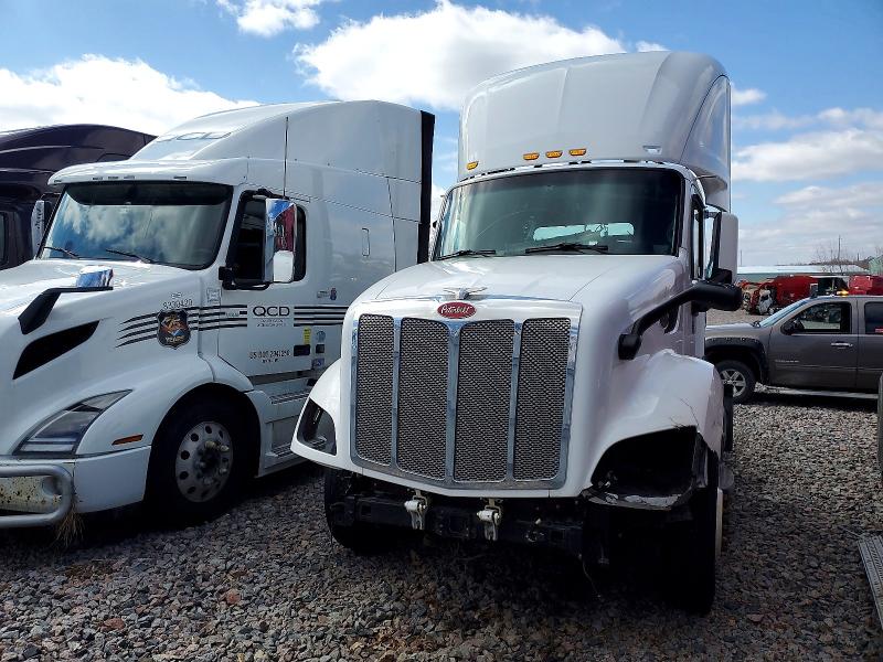 2018 Peterbilt All other VIN 1XPBA48X3JD477528 COPART salvage auction — REAR END, IN - CERTIFICATE OF TITLE, sold $5,000 on 2026-09-04 (photo 2)