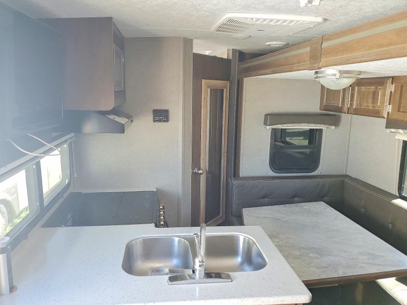 2020 Forest river Real lite VIN 4X4TRLW29LD434356 COPART salvage auction — REAR END, CA - SALVAGE CERTIFICATE, sold $1,850 on 2026-07-09 (photo 6)