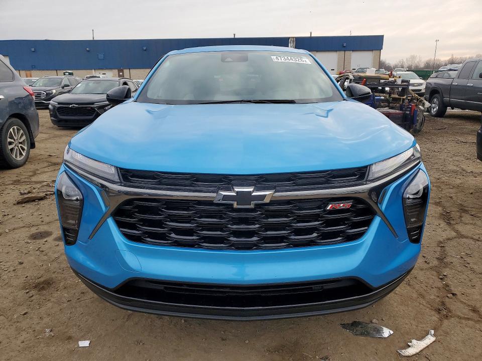 2025 Chevrolet Trax VIN KL77LGEP1SC158818 COPART salvage auction — SIDE, Mi - Cert Of Title-Salvage Vehicle, sold $7,800 on 2026-07-07 (photo 5)