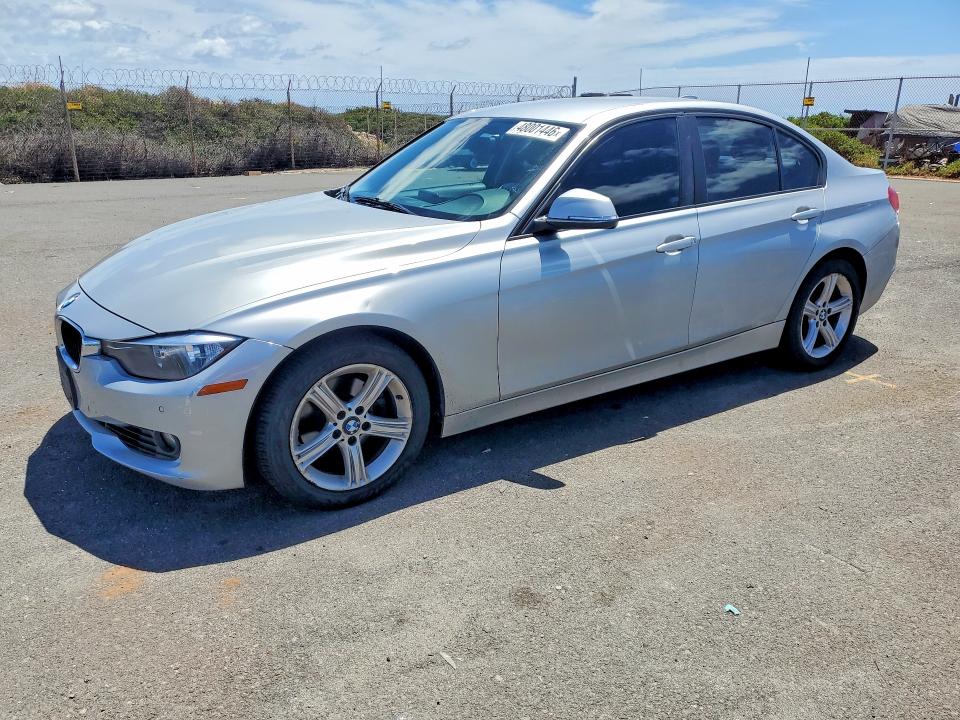 2013 BMW 3er VIN WBA3A5G59DNP20217 COPART salvage auction — FRONT END, Hi - Certificate Of Title, sold $2 on 2026-07-20 (photo 1)