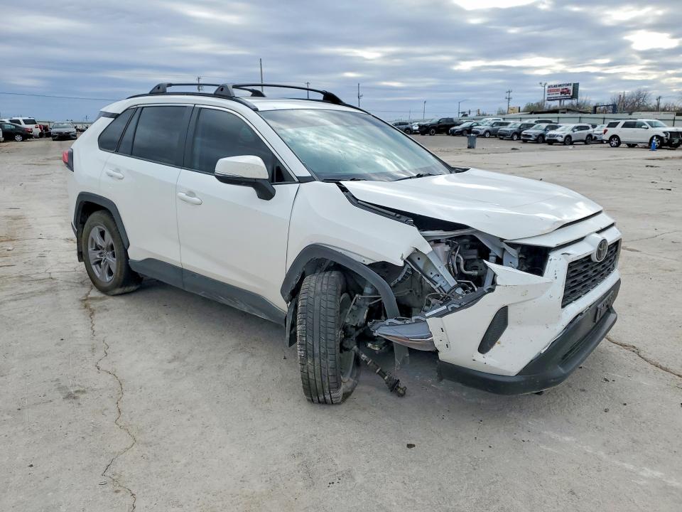 2023 Toyota Rav 4 VIN 2T3W1RFV7PW291679 COPART salvage auction — FRONT END, Tx - Certificate Of Title, sold $125 on 2026-07-09 (photo 4)
